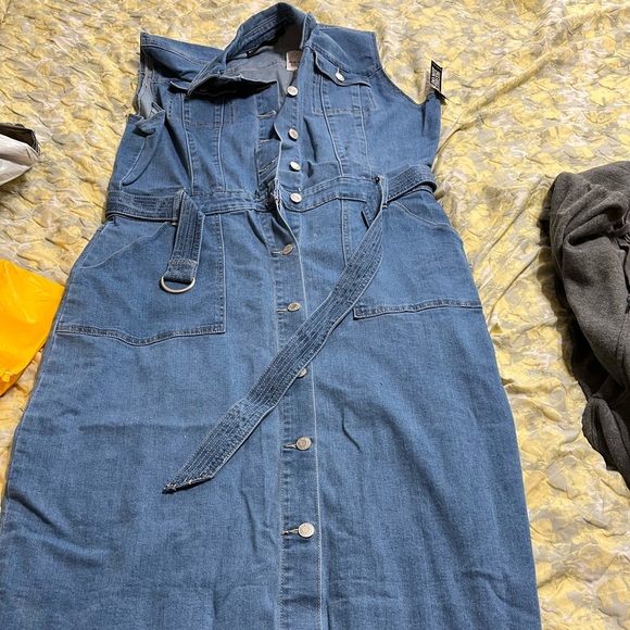 NY&Co Denim Button Down Dress Not Worn Tags Still On It - Picture 1 of 1